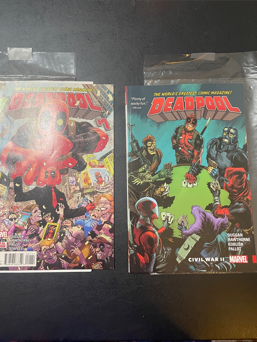 Marvel Deadpool Set of 2 Comic Magazines great condition